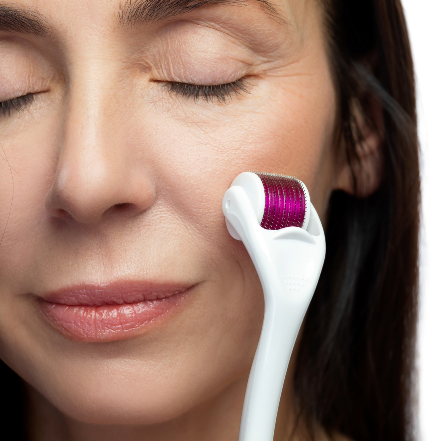 EssentiaGlow 6 In 1 Derma Roller System - Essentia Bella